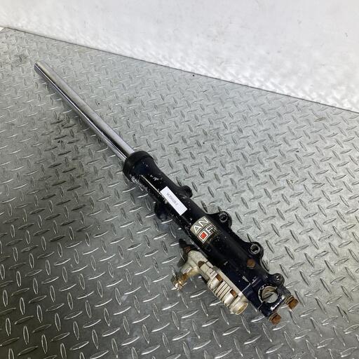 GSX400Eフロントフォーク GSX400E フロントフォーク 左(M-250526-2)
