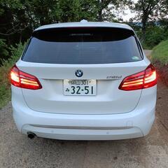 女性オーナ所有の綺麗で、お洒落な218ｄアクティブツアラー/ラグジュアリーの登場ですの画像