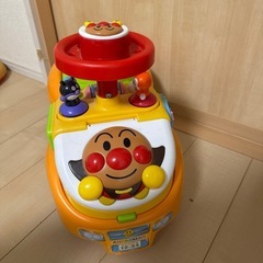 アンパンマン よくばりビジーカー 