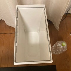 ゴミ箱の画像