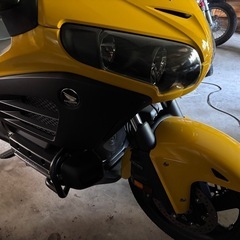 ゴールドウィング　バイクの画像