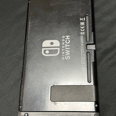 Switch 本体と周辺機器の画像