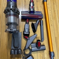 Dysonダイソンコードレス掃除機 V10 SV12動作確認済み