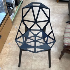1人掛けイス　MAGIS ブラック