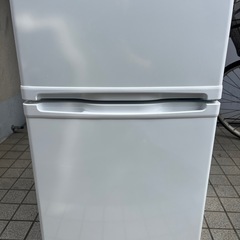 福岡市お引取り限定　24年製　マクスゼン冷蔵庫85L