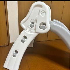 滑り台の画像