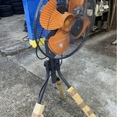 工業用扇風機　山善　45センチ　押しボタンスイッチ