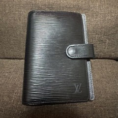 ルイ・ヴィトン 手帳