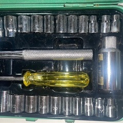 RATCHET SOCKET SET　ラチェットソケットセット　ソケットレンチ　40PC　ケース付き　中古　③の画像