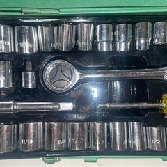 RATCHET SOCKET SET　ラチェットソケットセット　ソケットレンチ　40PC　ケース付き　中古　③の画像