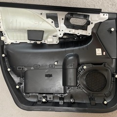 最終価格 日産 C27 セレナ C27 左右 運転席 助手席 ドアトリム 内張りの画像