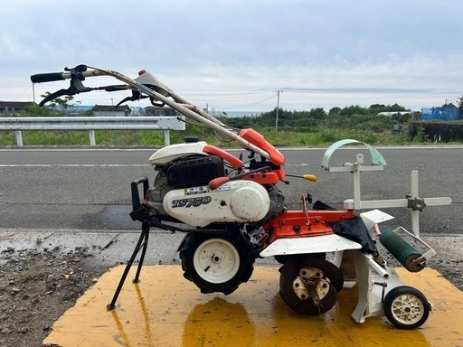 クボタ マルチ管理機 ウネマスター　TS750 正逆転ロータリー ハンドル上下回転 耕運機 家庭菜園 最大 6.2馬力 けいかるスタート　畝の達人　畝立て 畝上げ 培士 ごぼう　野菜　管理機　マルチ　マルチャー　簡易始動動画あり クボタ マルチ管理機 ウネマスター TS750 正逆転ロータリー ハンドル