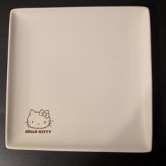 【7/31まで！！】【未使用品】ハローキティ四角いおさらの画像