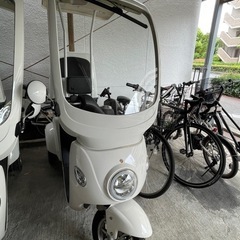 お値引きしました/電動バイク/BLAZE EVデリバリー/ホワイト/2,159 km／引き取り限定の画像