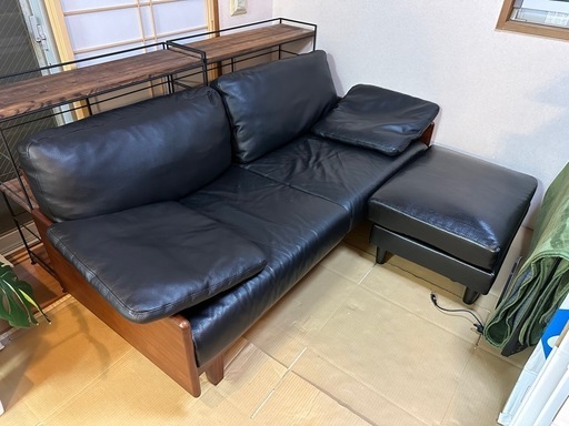 ソファー　オットマン　レザー