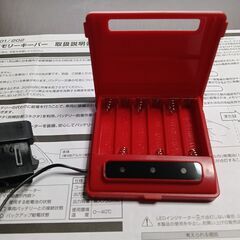 カーメイト メモリーキーパー 【バッテリー交換必需品】 OBDIIコネクター給電仕様 車のメモリー・各種設定消失防止に! SA202 レッドの画像