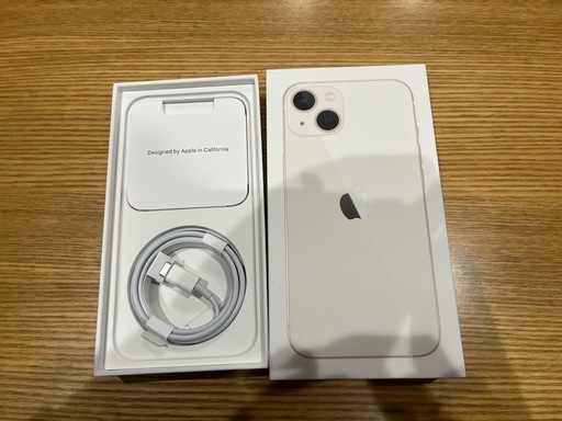 Apple iPhone13　128GB ホワイト