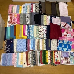 大量の生地！パッチワークなどに！