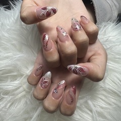 ネイルモデルします
