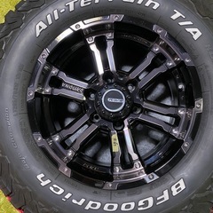 プラド　タイヤホイール265/70R/17 　の画像