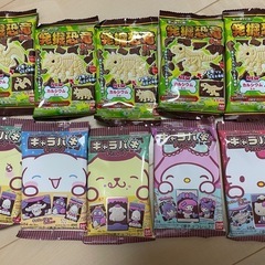 キャラパキ10個セット☆発掘恐竜+サンリオ