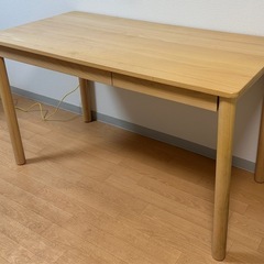 無印良品ブナ材デスク