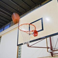 バスケをやりませんか？？＊無料＊のバスケナイト