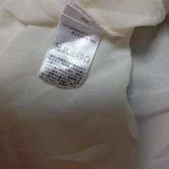 (未決まりました。)○GU   長袖ブラス フリルあり  S   の画像
