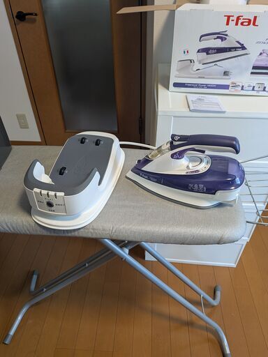 【引取限定】【美品】T-fal コードレスアイロン FV9980J0 & スタンド式アイロン台セット