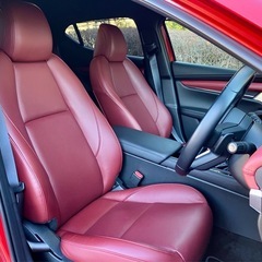 ★SKYACTIV-X★2023年式MAZDA3ファストバック「Xプロアクティブツーリング」4WDバーガンディレザーBOSEサウンドシステムの画像