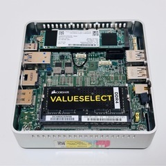 Intel NUC6 Core i3 8GB 240GB + JBL エクストリーム AC アダプターの画像