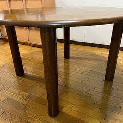 服部家具ダイニングテーブル差し上げます！の画像