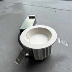 ダウンライト照明器具