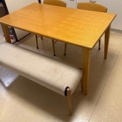 大塚家具　ダイニングテーブル