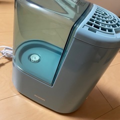 加湿器  ／アイリスオーヤマ
