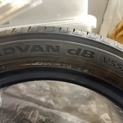 【ほぼ新品】YOKOHAMA ADVAN db（アドバンデシベル）タイヤ四本の画像