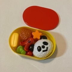 お弁当箱