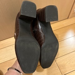 GUショートブーツの画像