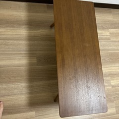 テーブル