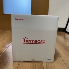docomo home 5G HR01 WiFiルーターの画像
