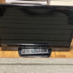 SHARP  AQUOS  2013年22インチ