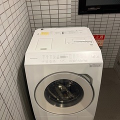 未使用に近い　ドラム式洗濯乾燥機　パナソニック　NA-LX113...
