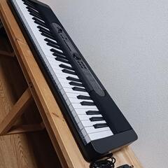 CASIO光る鍵盤ピアノ