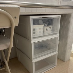 アイリスオーヤマ　収納ケース　衣装ケース