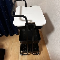 (完了)キャスター付き3段ラック(自宅での引渡し300円)