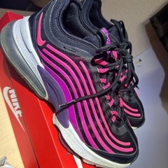 NIKE Air MAXスニーカー25の画像