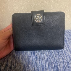 トリーバーチ 二つ折り財布
