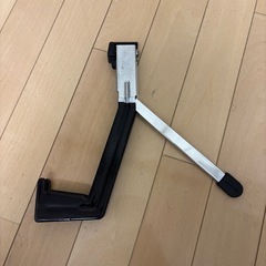 ★ギタースタンド 折りたたみ式 (主にエレキ用)【恵比寿にてお渡し】の画像