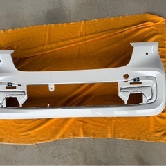 ホンダN BOXカスタムフロントバンパー