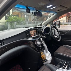 車検長い！カスタムエルグランド サブウーファー 社外スピーカー ドラレコ 専用カーテン付きの画像